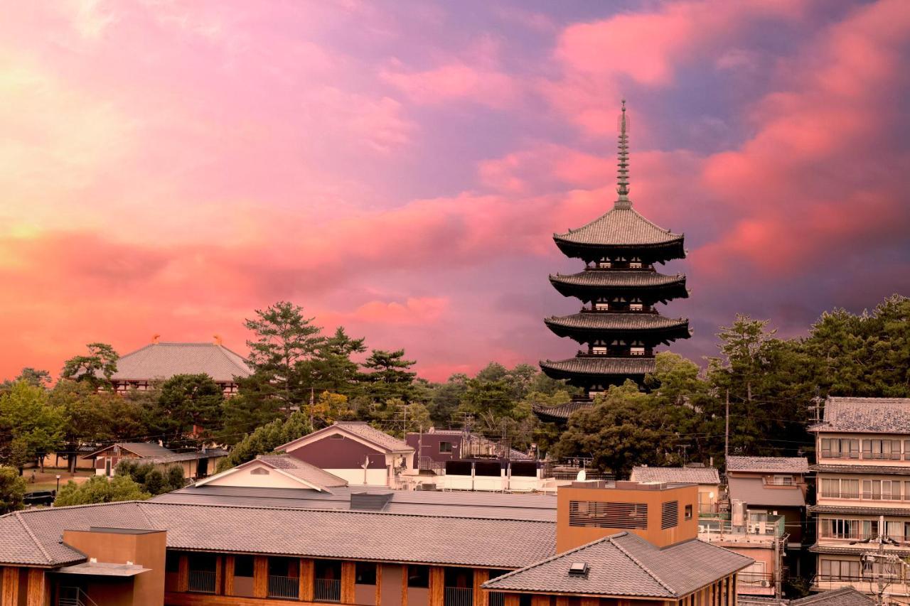 Ryokan Asukasou At The Entrancne Of Nara Park Exterior foto